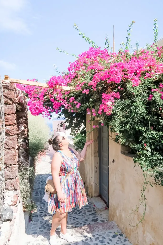 Nicole in Santorini 