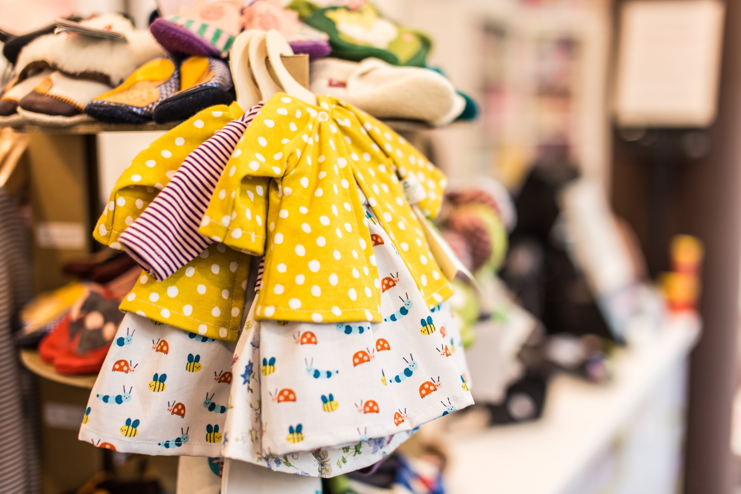 A Guide to Cotton Organic Baby Clothes Brands Products
