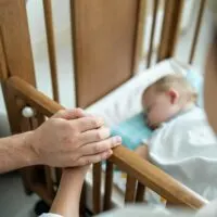 Light affects baby's sleep